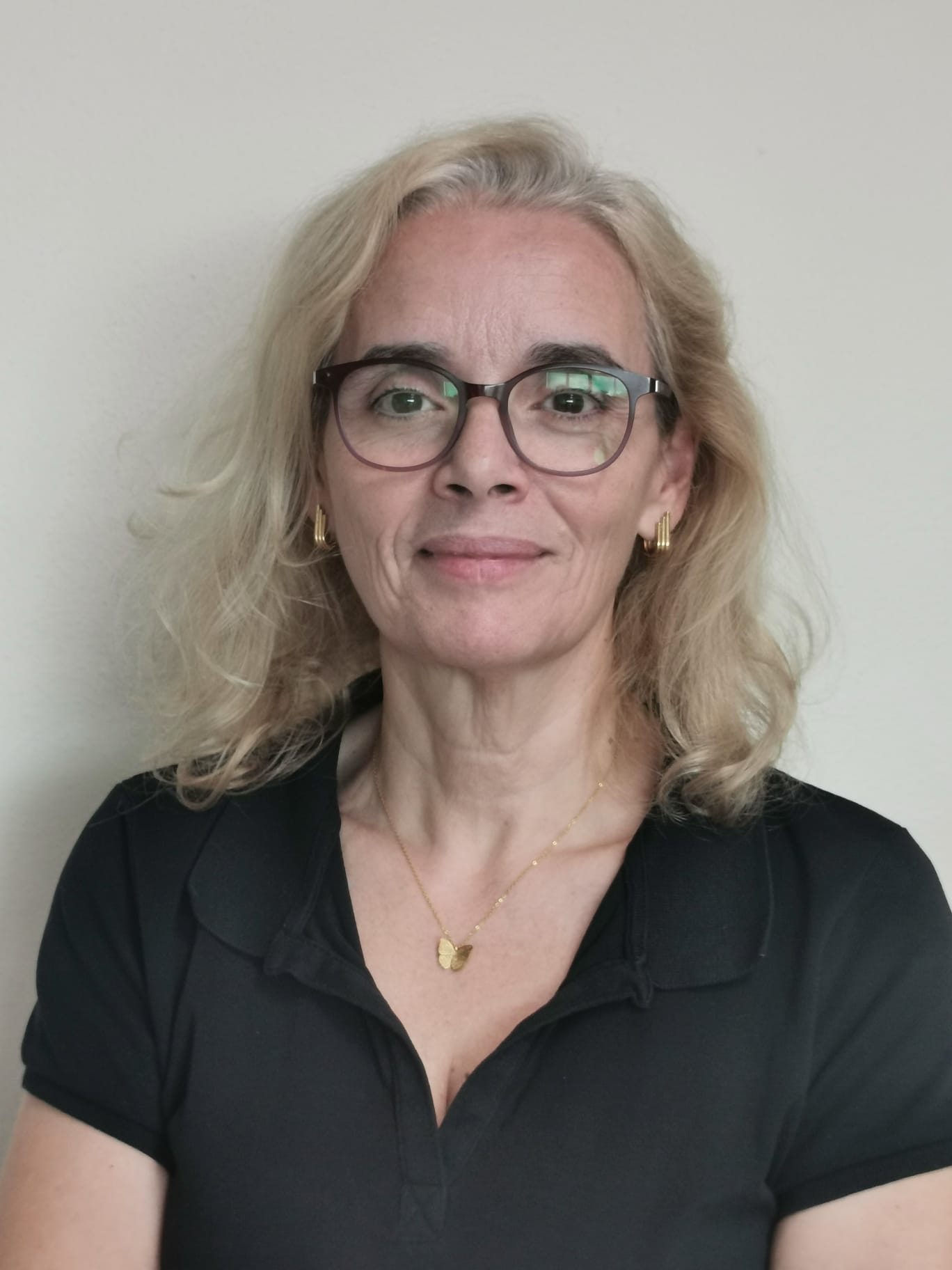 https://bo.jf-pontinhafamoes.pt/FileUploads/uniao-das-freguesias/executivo/4-alexandra-teixeira-dirigente-administracao-publica.jpg